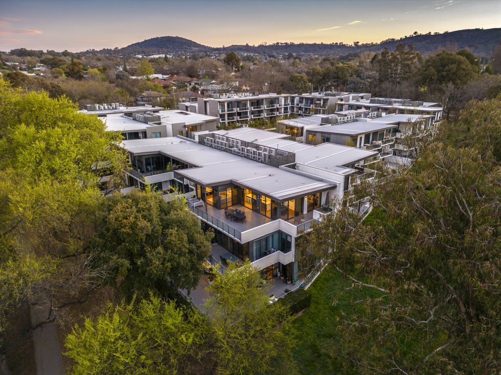 Amaya Apartments, Griffith
